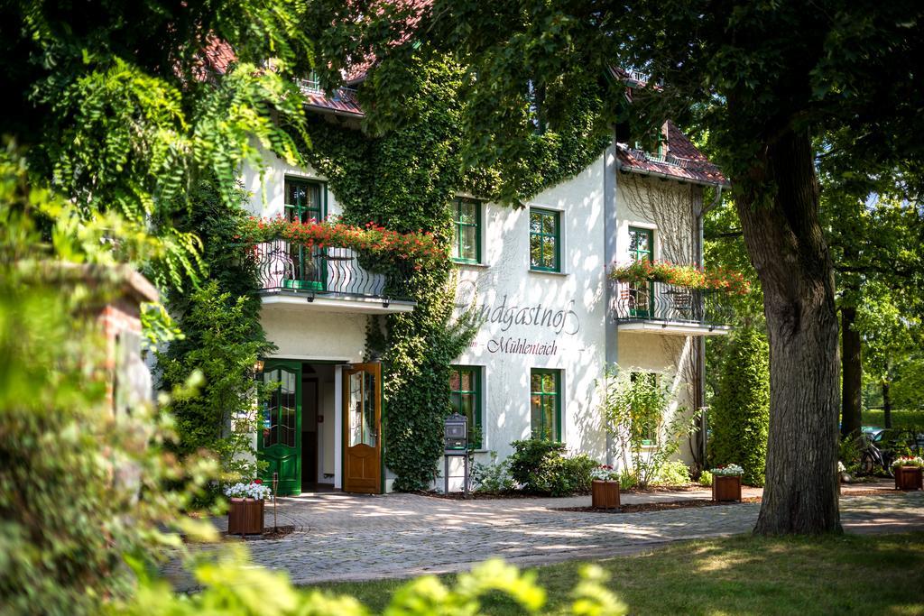 Landgasthof Zum Muehlenteich Eggersdorf  Buitenkant foto
